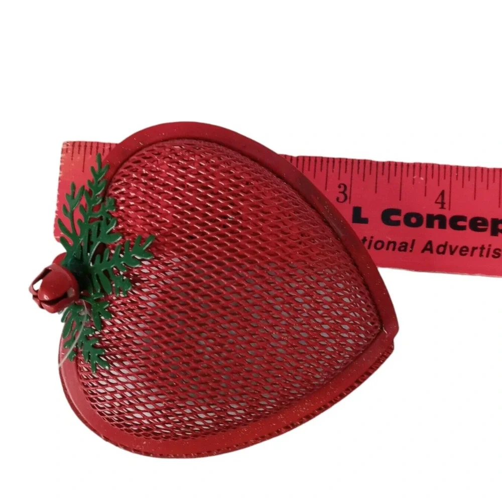 Red Heart Decor 🎄❤️ 🎁red